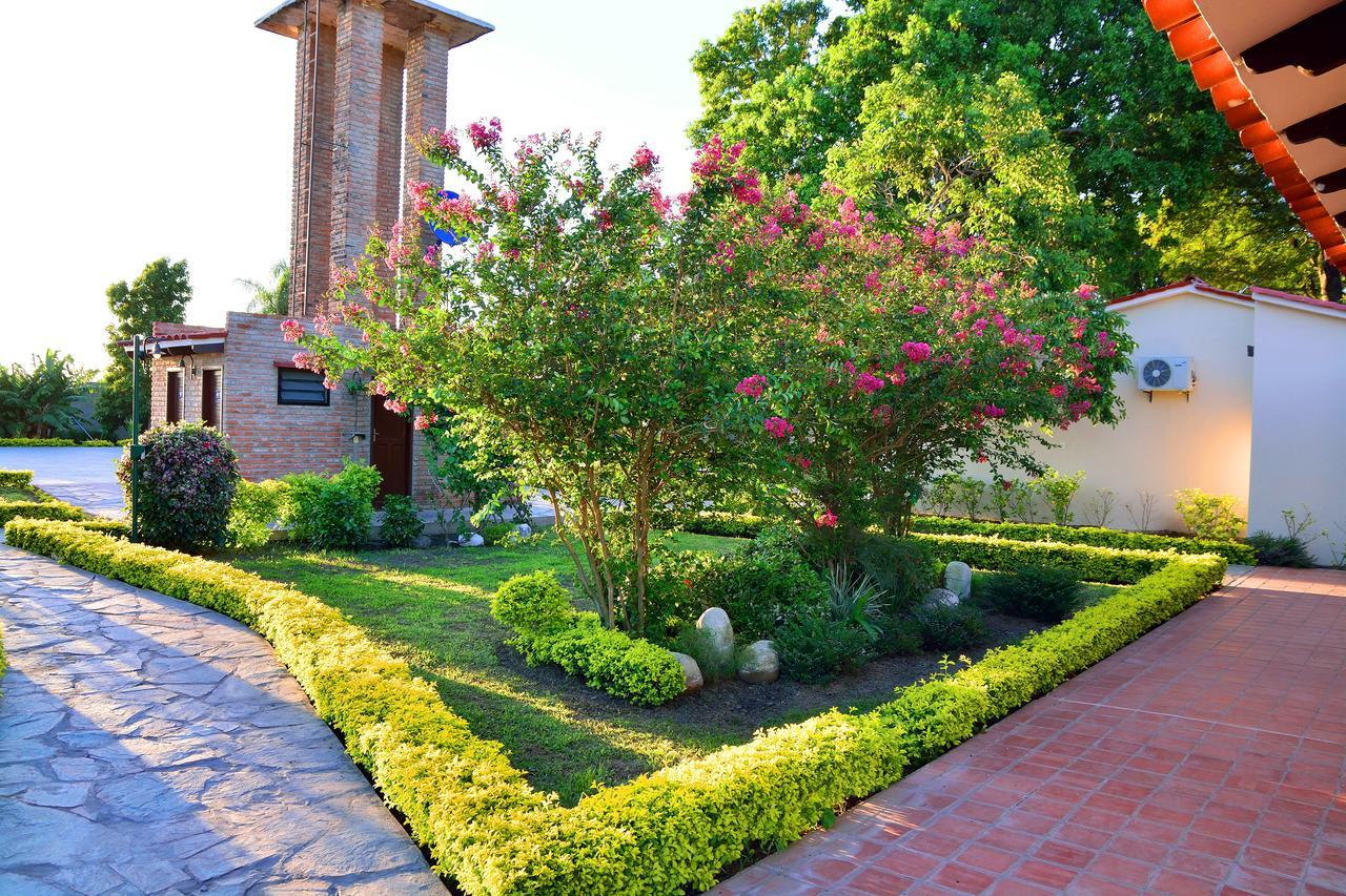 Los Jazmines Hotel Resort Warnes Exterior foto